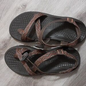 Chaco Eco Tread Sandals Men's size 11 Outdoor Hiking College Hippy Beach